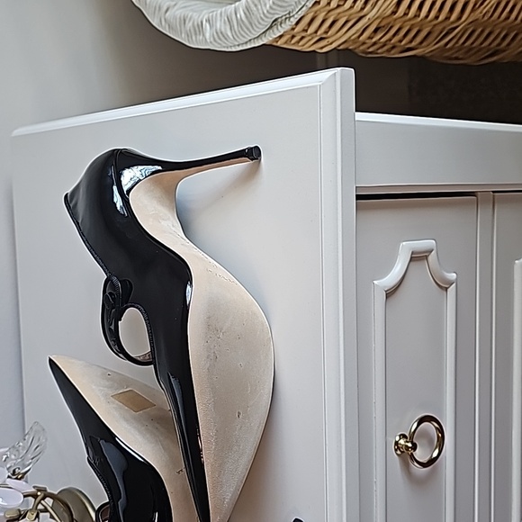 Manolo Blahnik Campari Patent Mary Jane Pumps - Picture 3 of 11